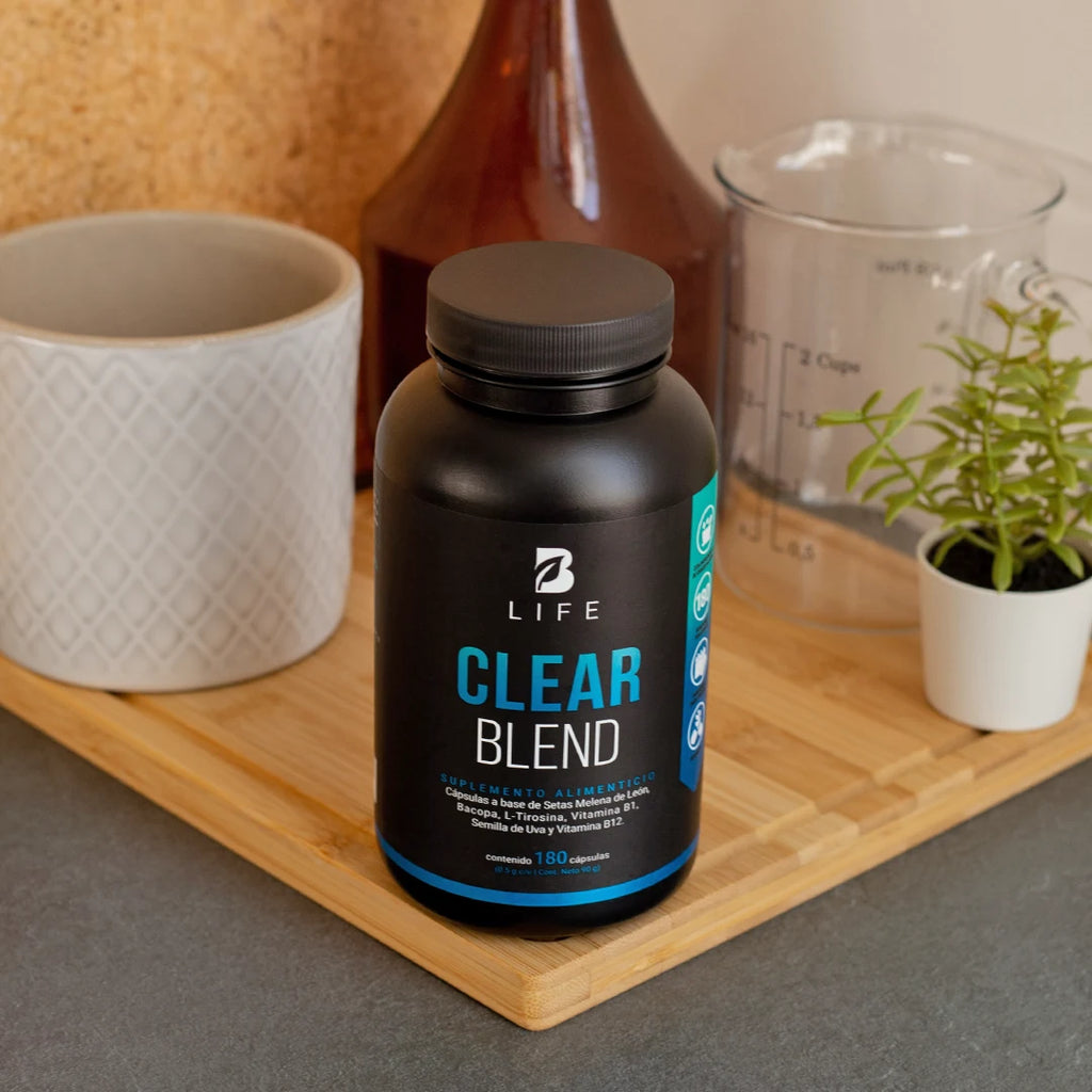 clear-blend-suplemento-natural-detox-capsulas