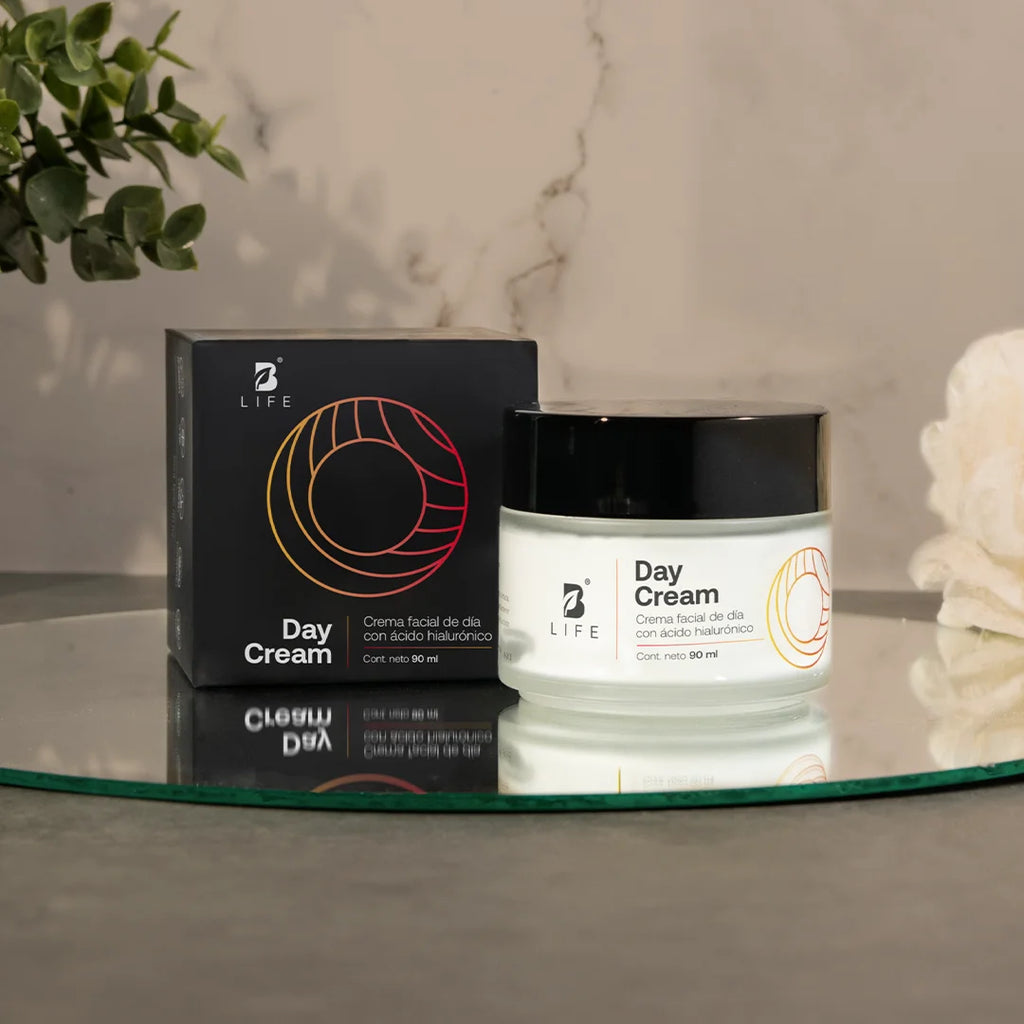 crema-para-el-rostro-antiedad-hidratante-proteccion-diaria